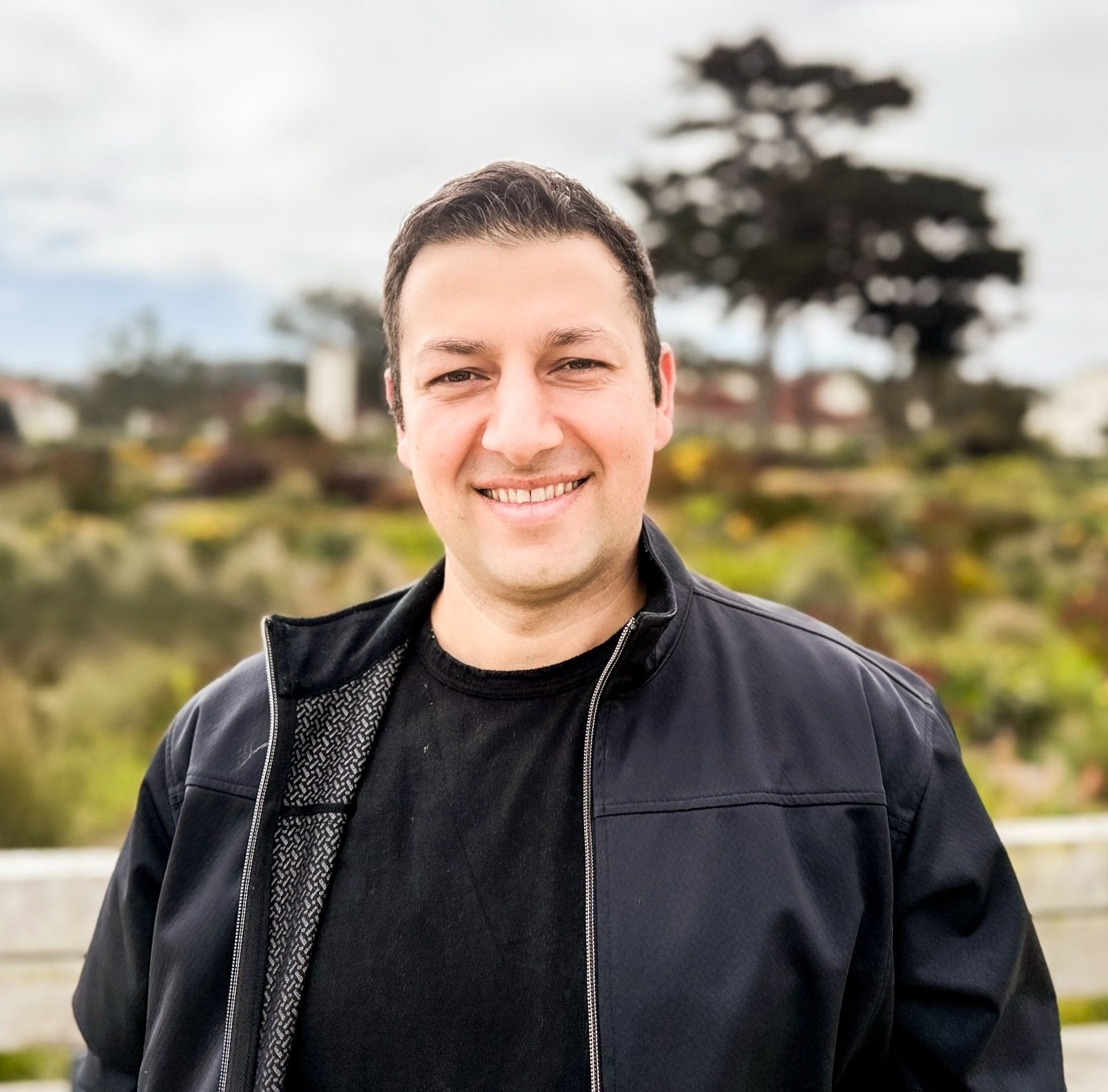 Portrait of Duane Singh, founder of Ariya HR
